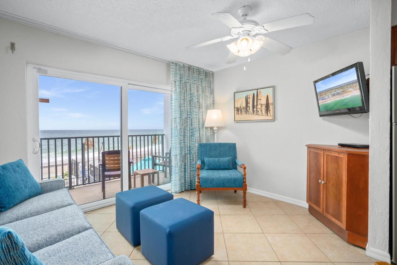 One-Bedroom Apartment at Tropic Sun Towers