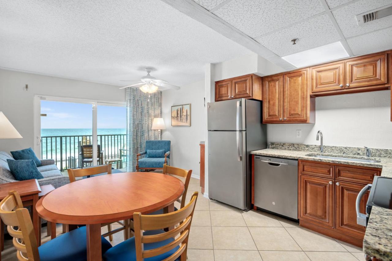 One-Bedroom Apartment at Tropic Sun Towers