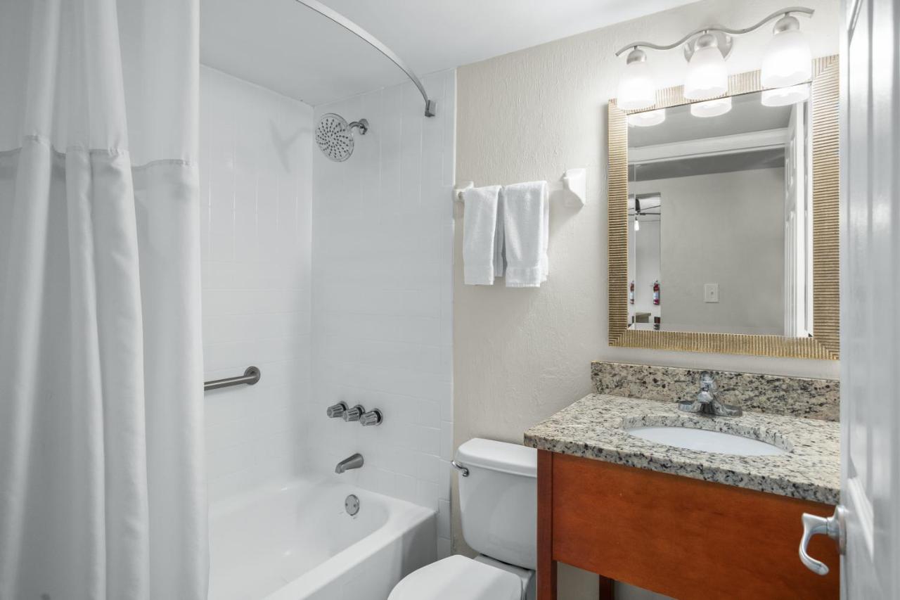 Two-Bedroom Apartment at Tropic Sun Towers