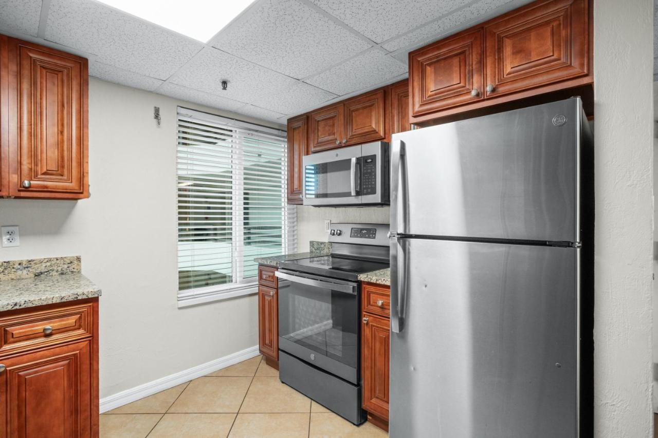 Two-Bedroom Apartment at Tropic Sun Towers