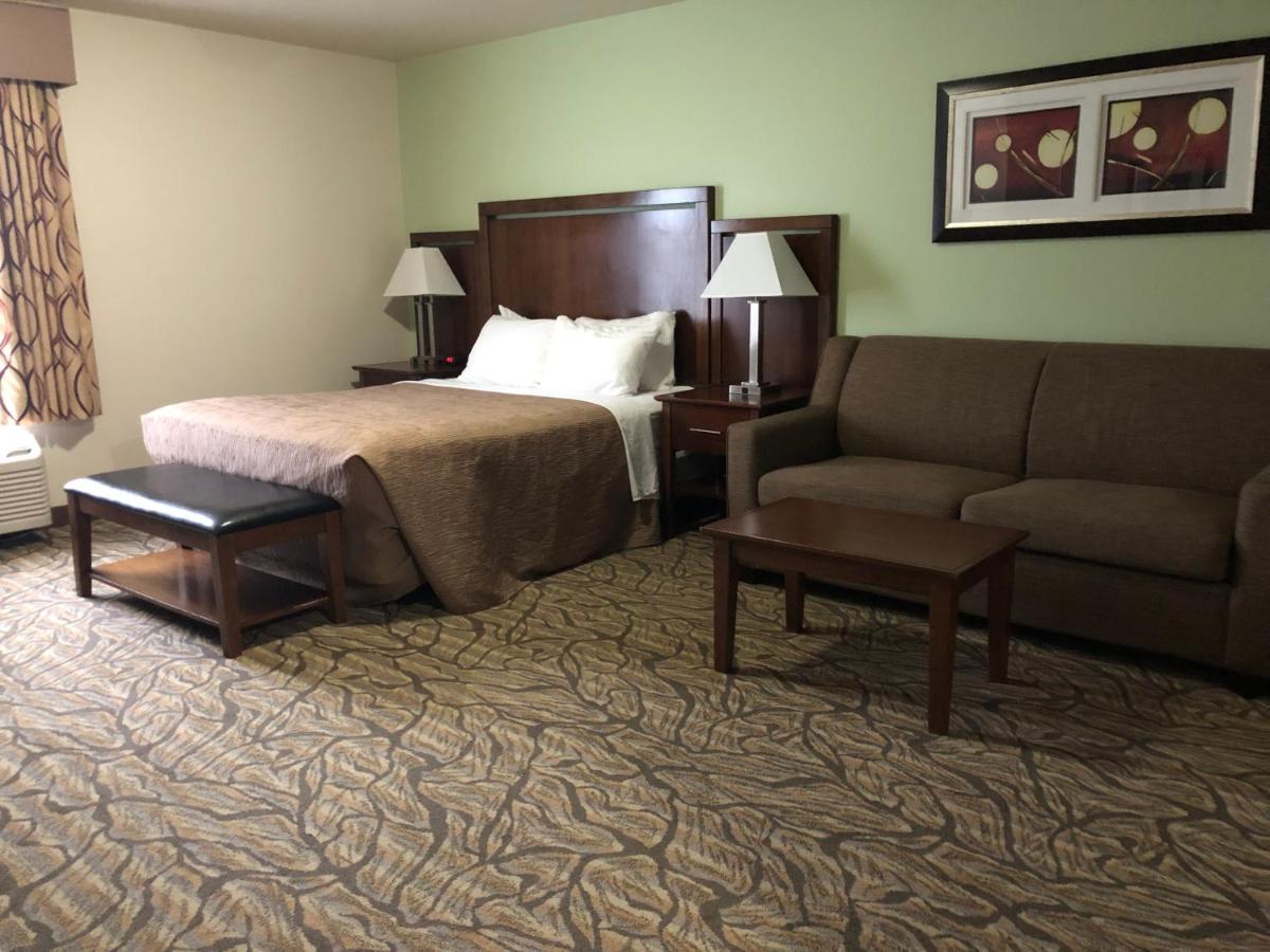 Queen Suite at Aspen Suites Hotel Anchorage