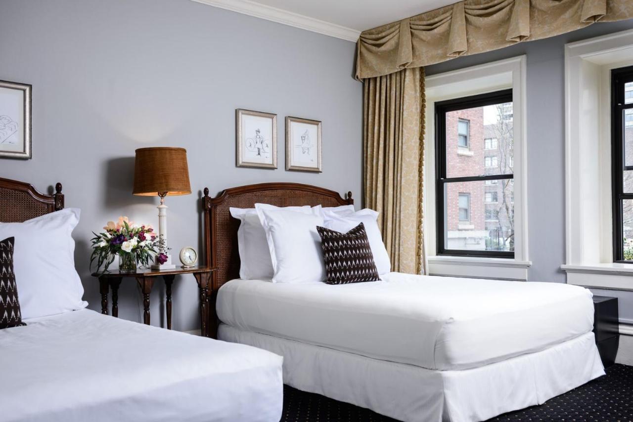 Queen Room with Two Queen Beds at Hotel Sorrento
