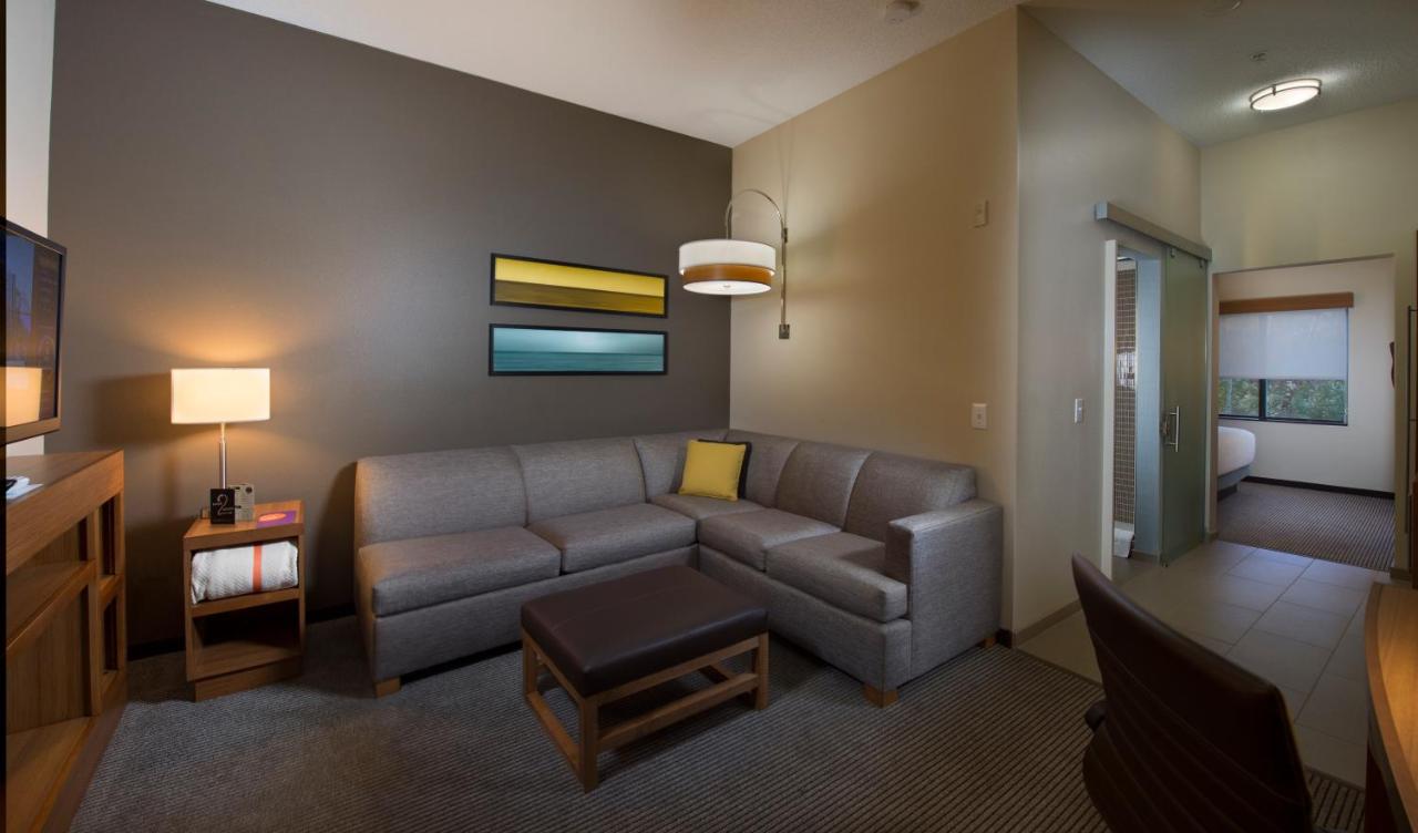 King Room with Sofa Bed at Hyatt Place Savannah Airport