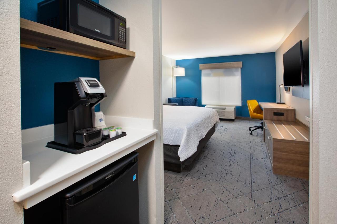 | Holiday Inn Express Hotel & Suites - Sumter, an IHG Hotel