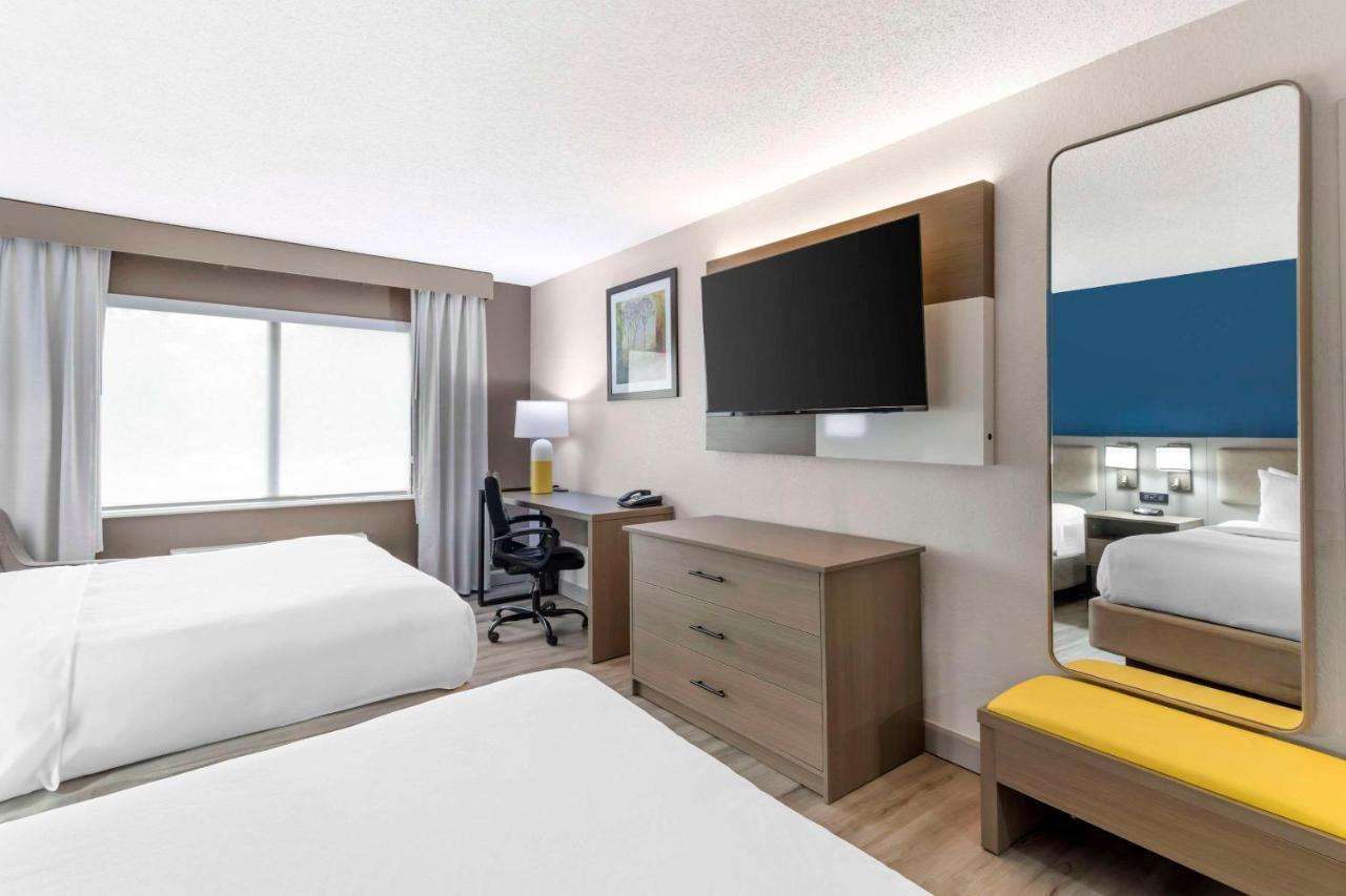 Queen Room with Two Queen Beds - Non-Smoking at Comfort Inn Alpharetta - Atlanta North