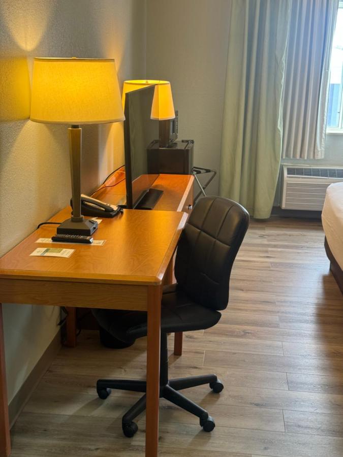 Queen Room - Non-Smoking at Wingate by Wyndham Sioux City