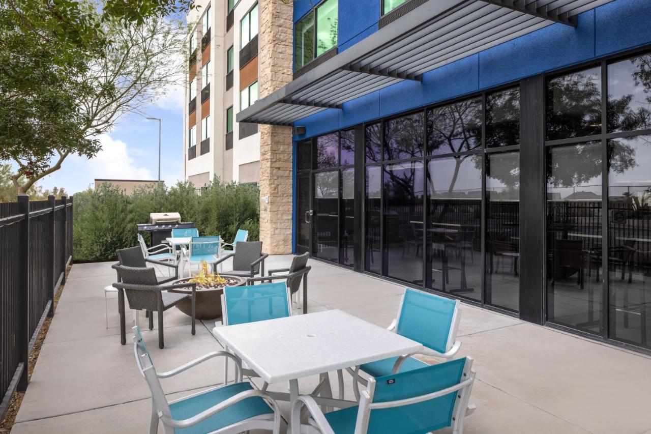  | Holiday Inn Express & Suites Phoenix West - Buckeye, an IHG Hotel