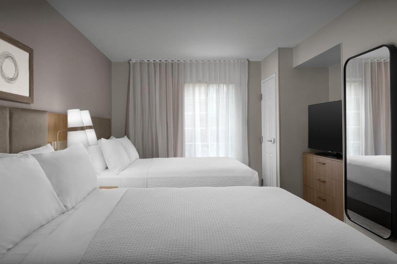 One-Bedroom Suite - Non-Smoking at Staybridge Suites Raleigh Durham Airport by IHG