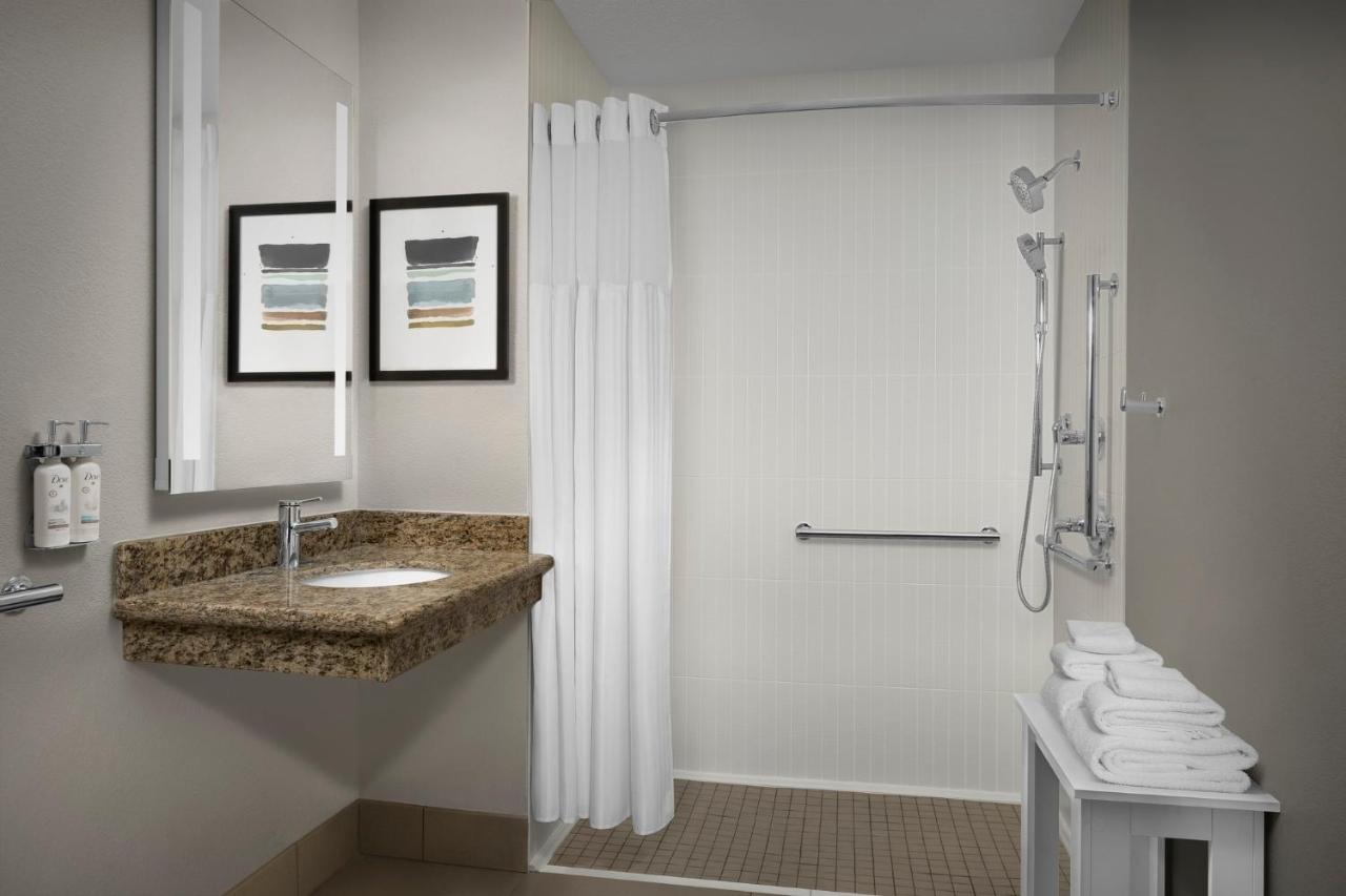  | Staybridge Suites Raleigh Durham Airport, an IHG Hotel