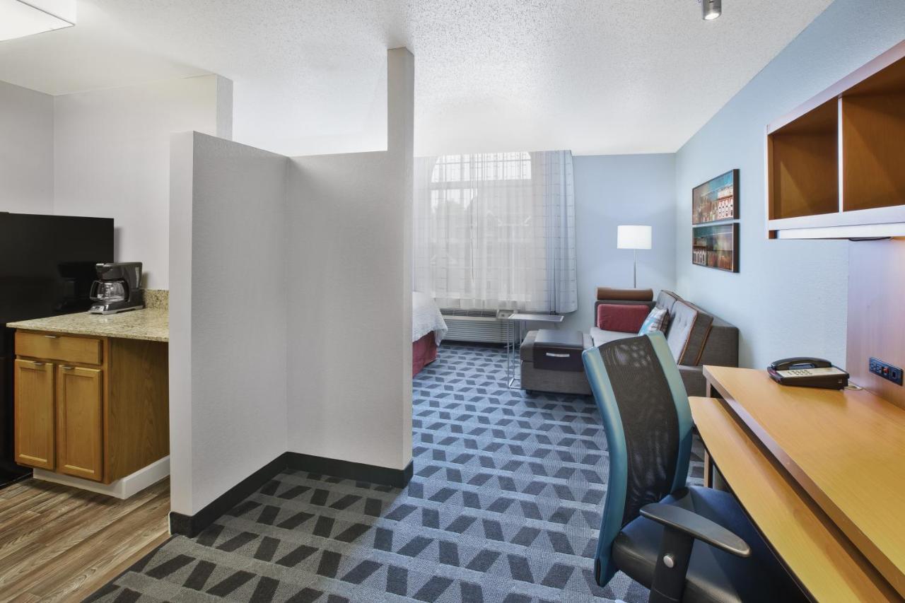 | Towneplace Suites By Marriott Brookfield