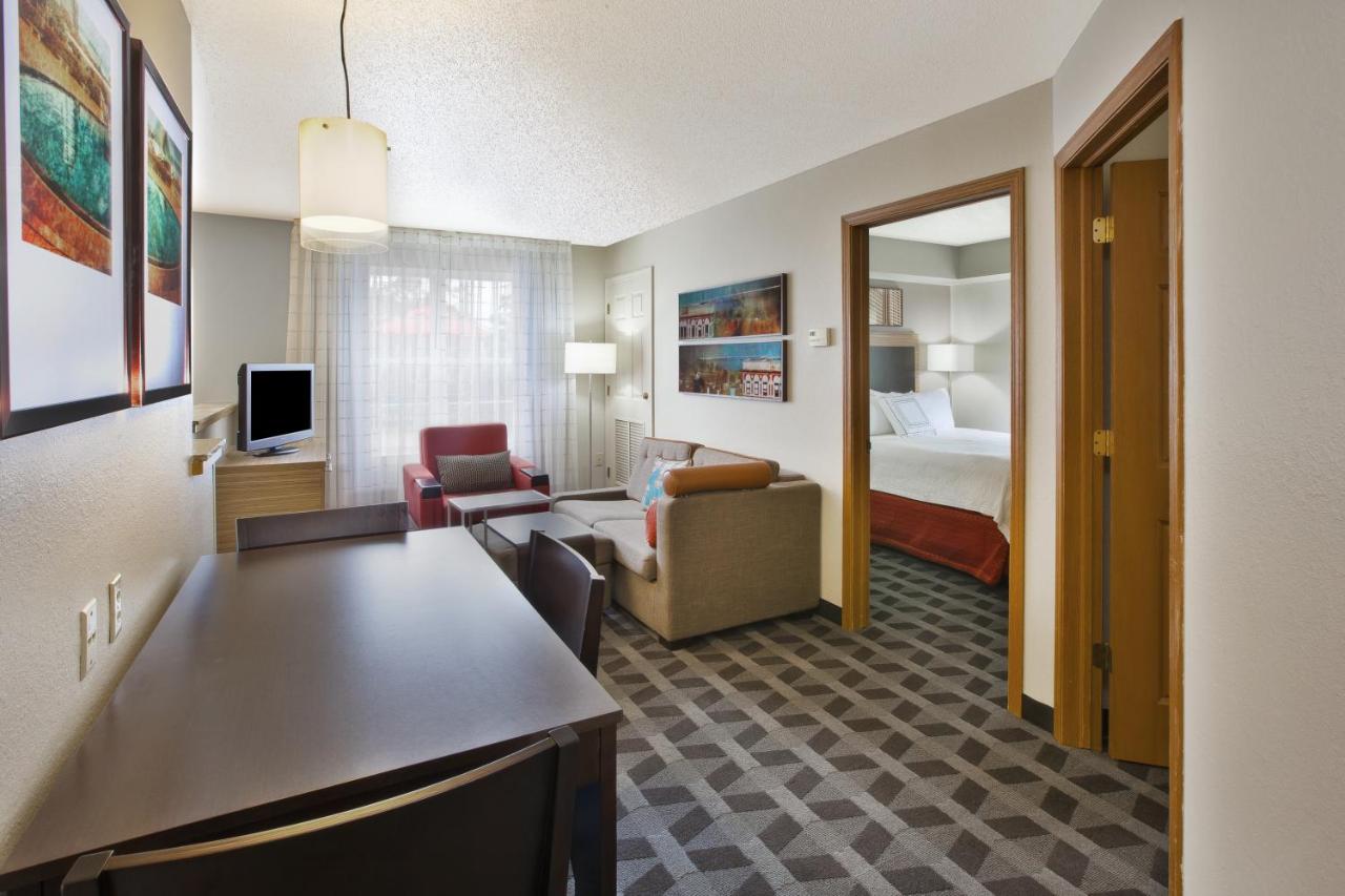 | Towneplace Suites By Marriott Brookfield