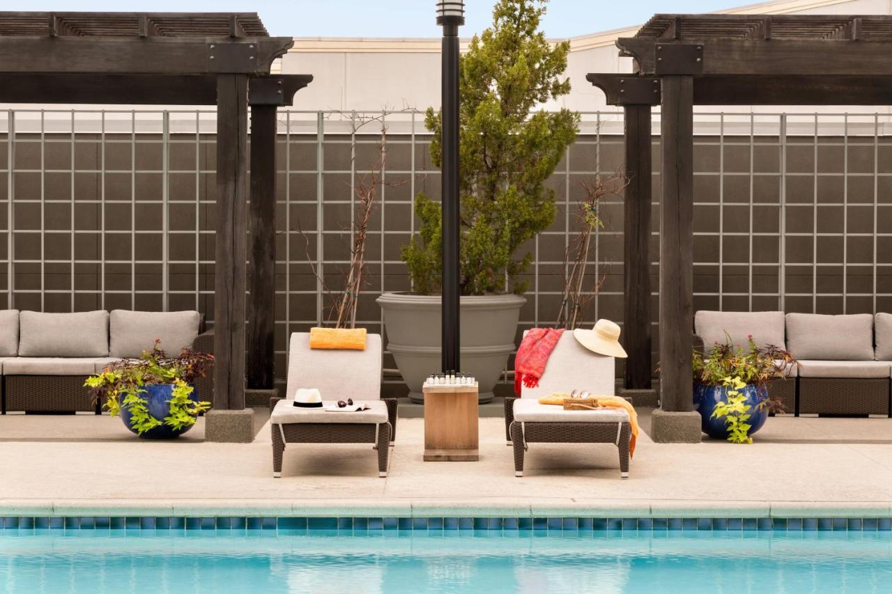 Twelve Midtown, Marriott Autograph Collection