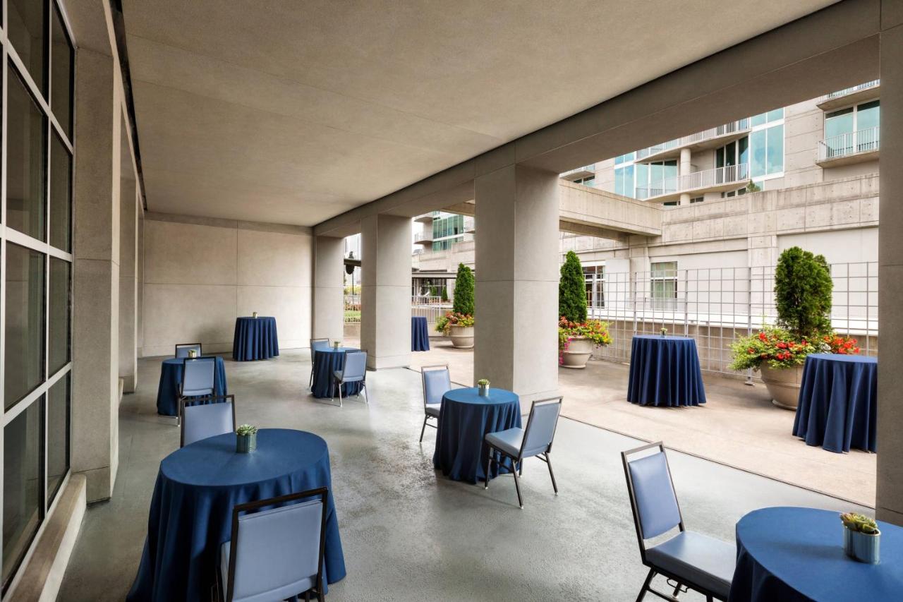 | Twelve Midtown, Marriott Autograph Collection