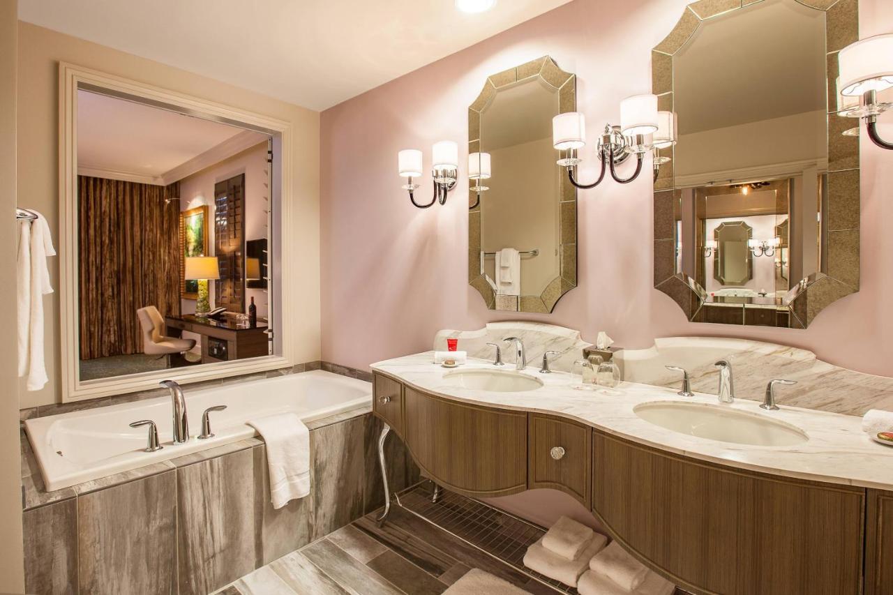 | Grand Bohemian Hotel Mountain Brook, Autograph Collection
