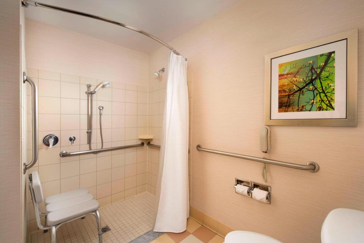 | Fairfield Inn & Suites Germantown Gaithersburg