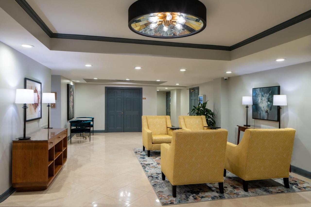  | Four Points By Sheraton French Quarter