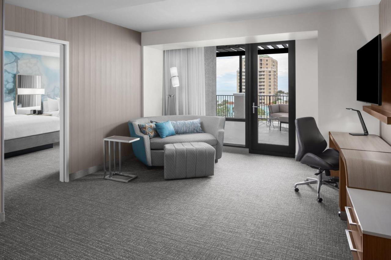 | Courtyard by Marriott Clearwater Beach