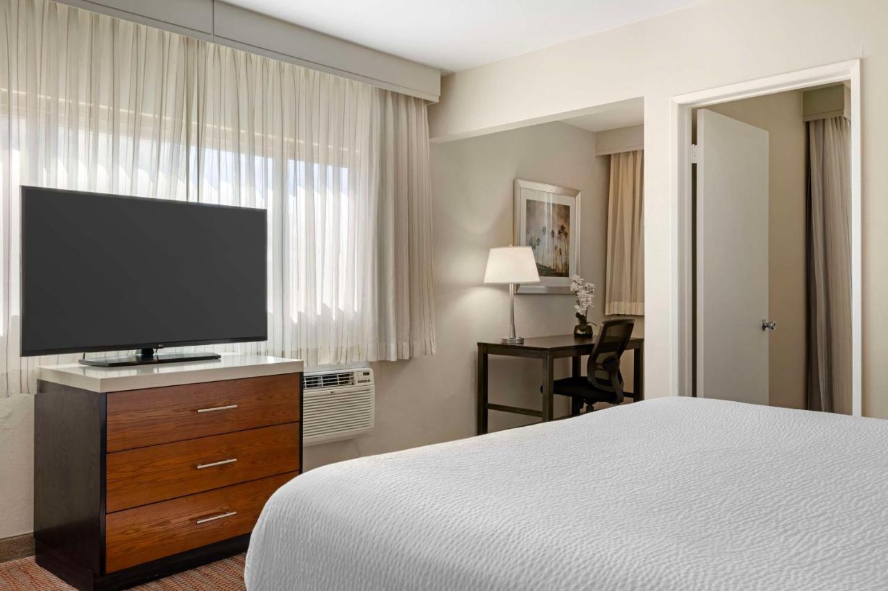 King Room - Non-Smoking at Best Western Royal Palace Inn & Suites