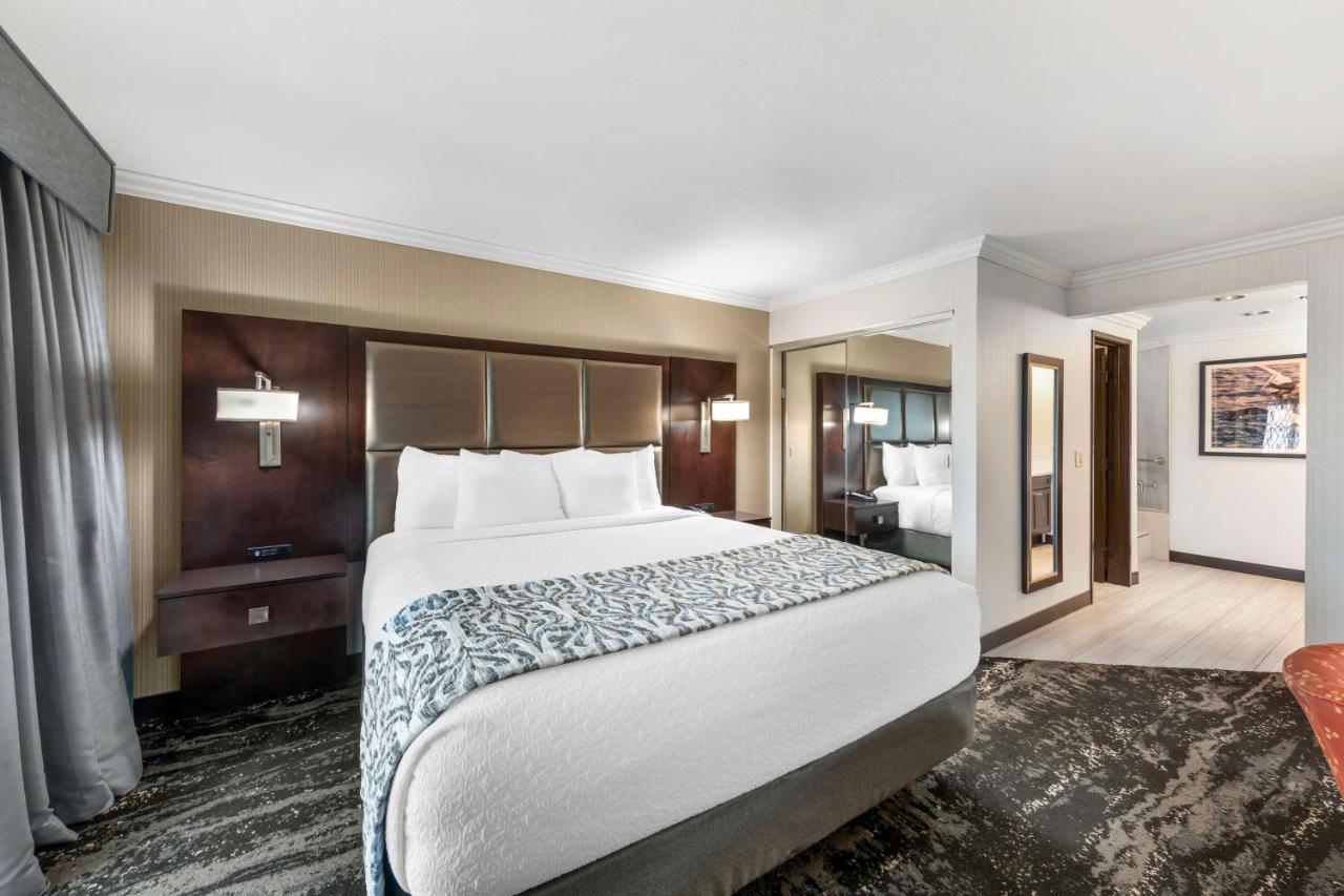 King Suite with Fireplace - Non-Smoking at Best Western Plus Redondo Beach Inn