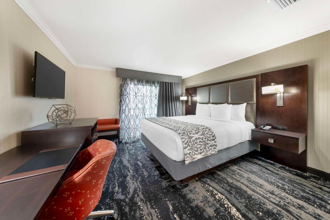  | Best Western Plus Redondo Beach Inn