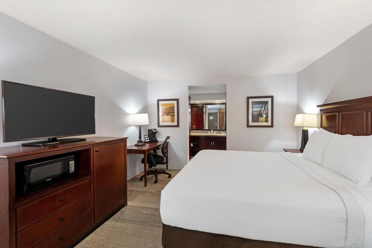  | Best Western Plus Redondo Beach Inn
