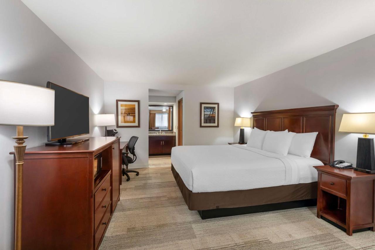  | Best Western Plus Redondo Beach Inn