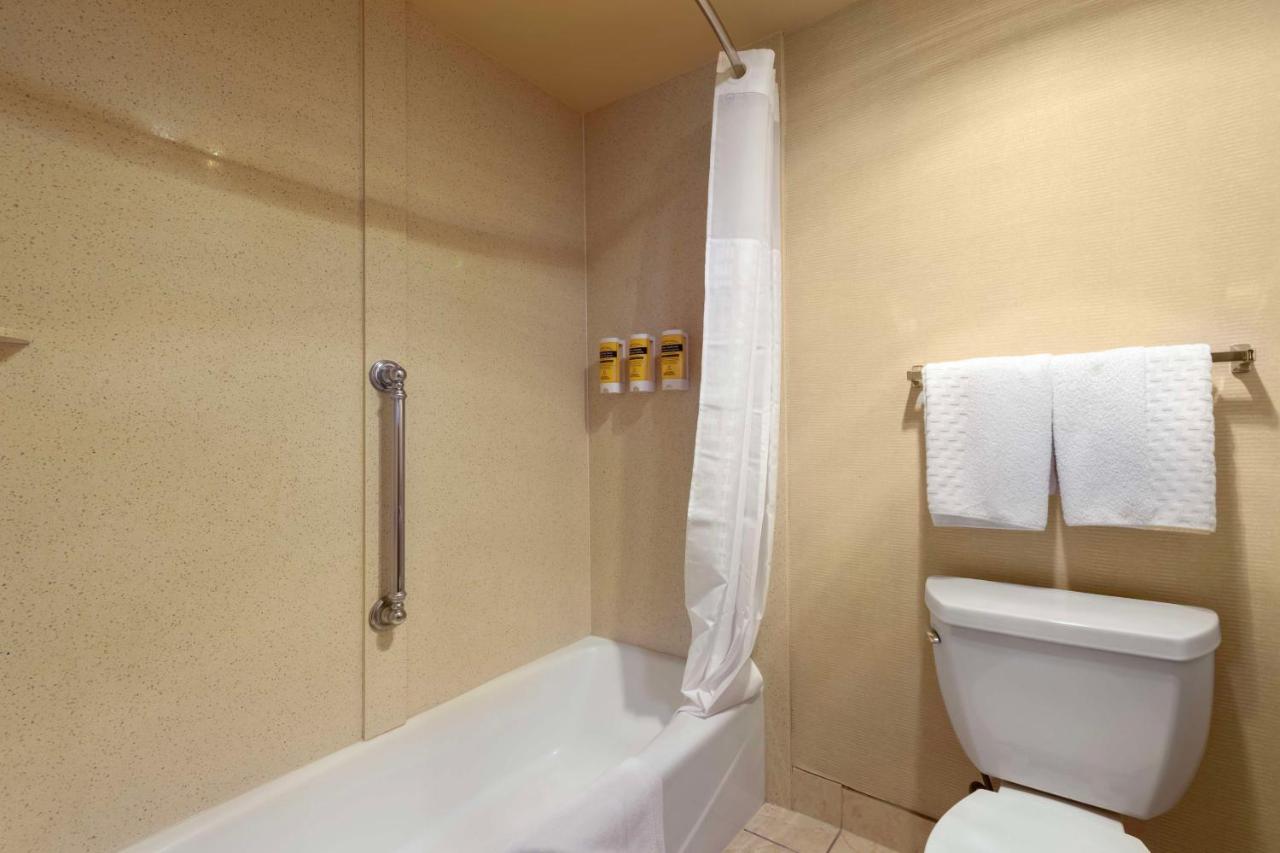 King Room with Sofa Bed - Non-Smoking at Best Western Plus Redondo Beach Inn