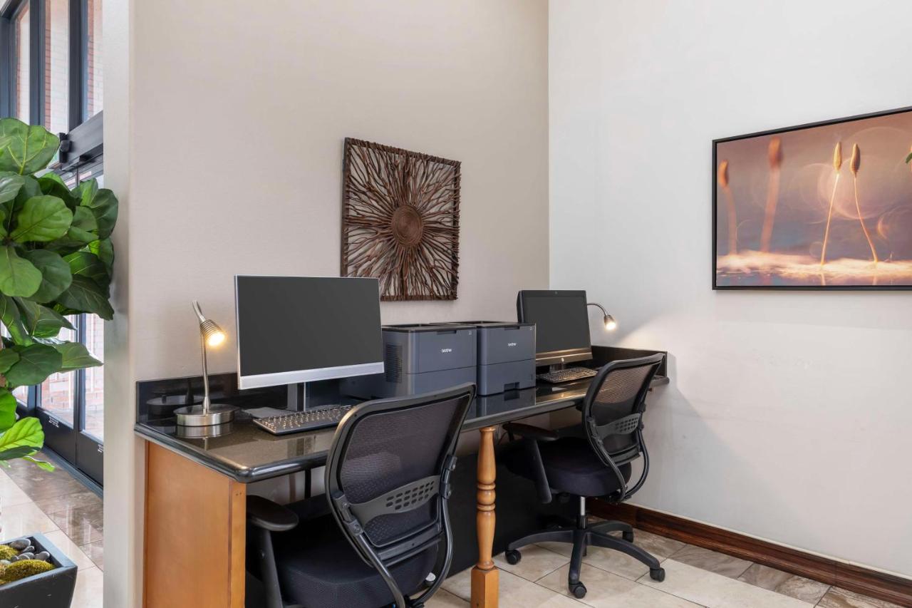  | Best Western Plus Redondo Beach Inn