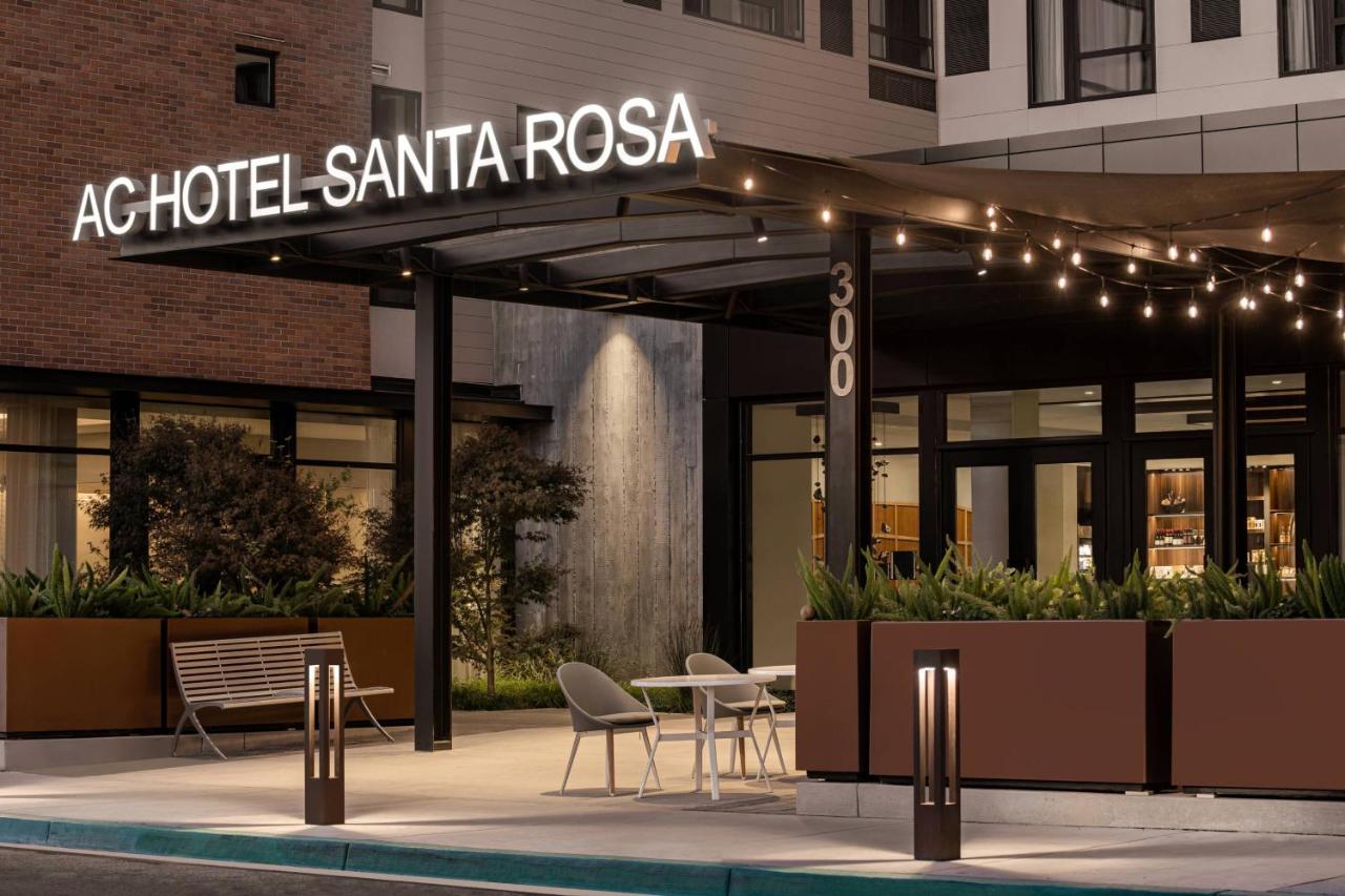 | AC Hotel Santa Rosa Sonoma Wine Country