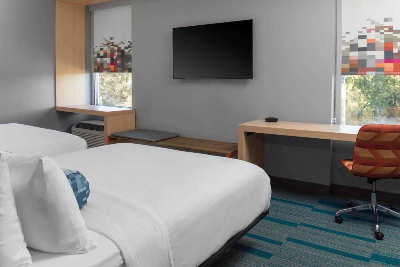 Aloft Room, Guest room, 2 Queen at Aloft by Marriott Gainesville University Area