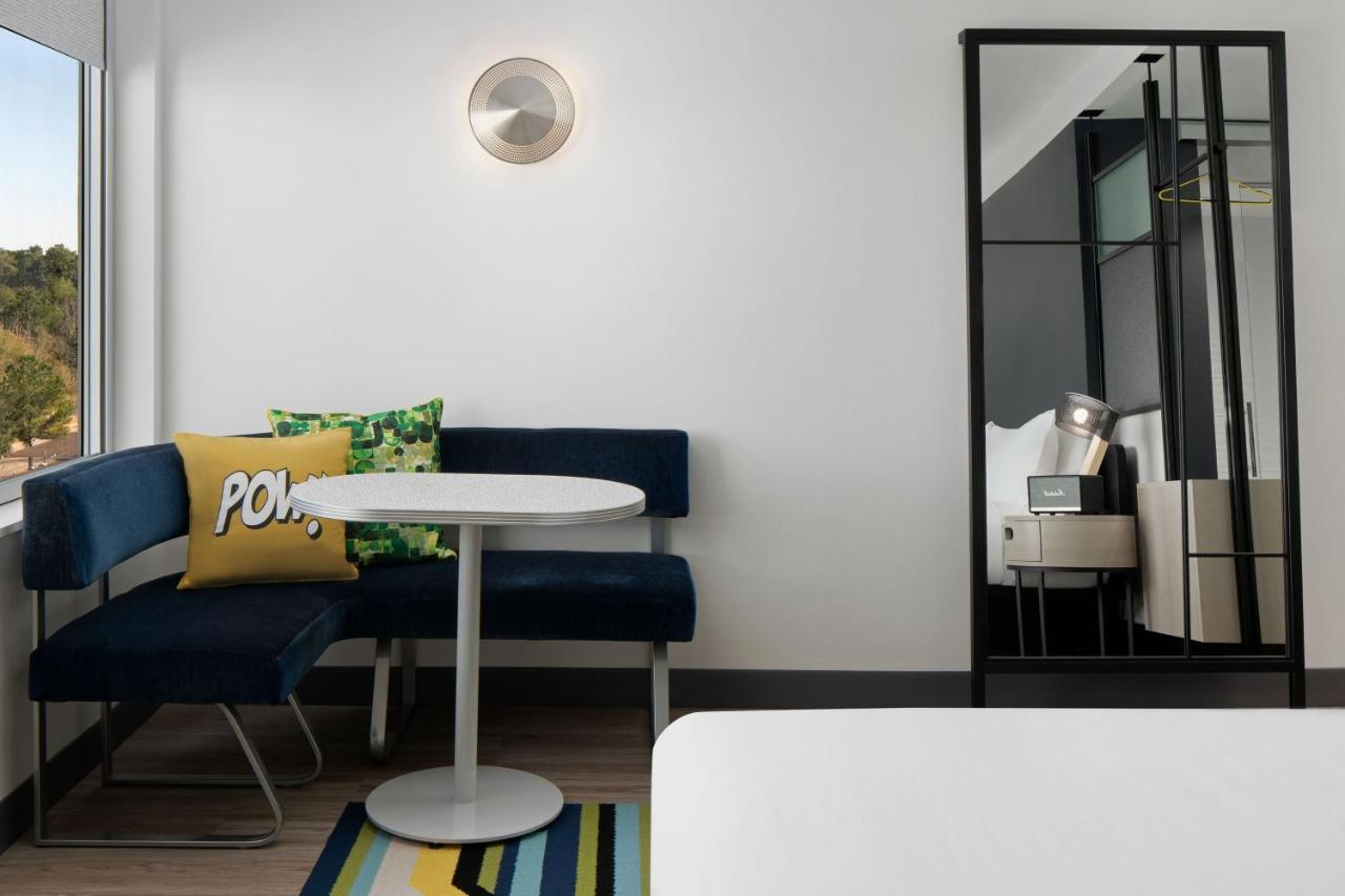  | Aloft Houston Shenandoah - The Woodlands