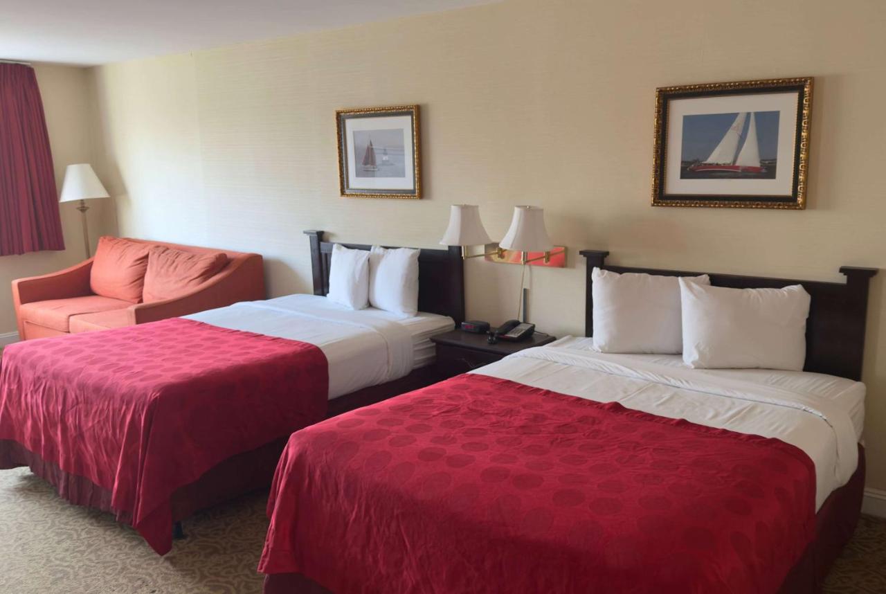 | Ramada by Wyndham Seekonk Providence Area