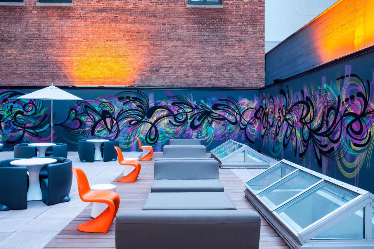 | Aloft Long Island City - Manhattan View