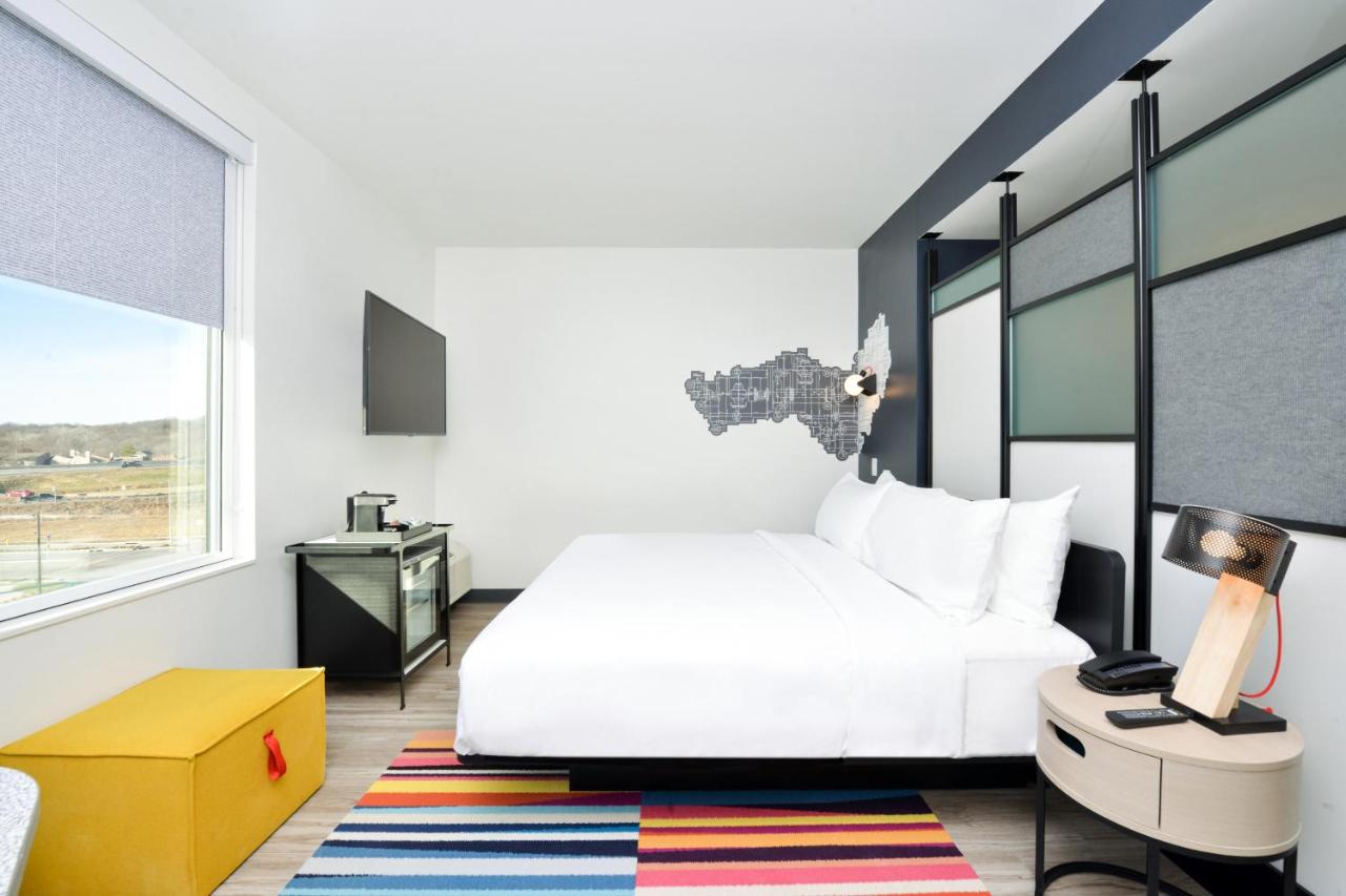 | Aloft North Kansas City