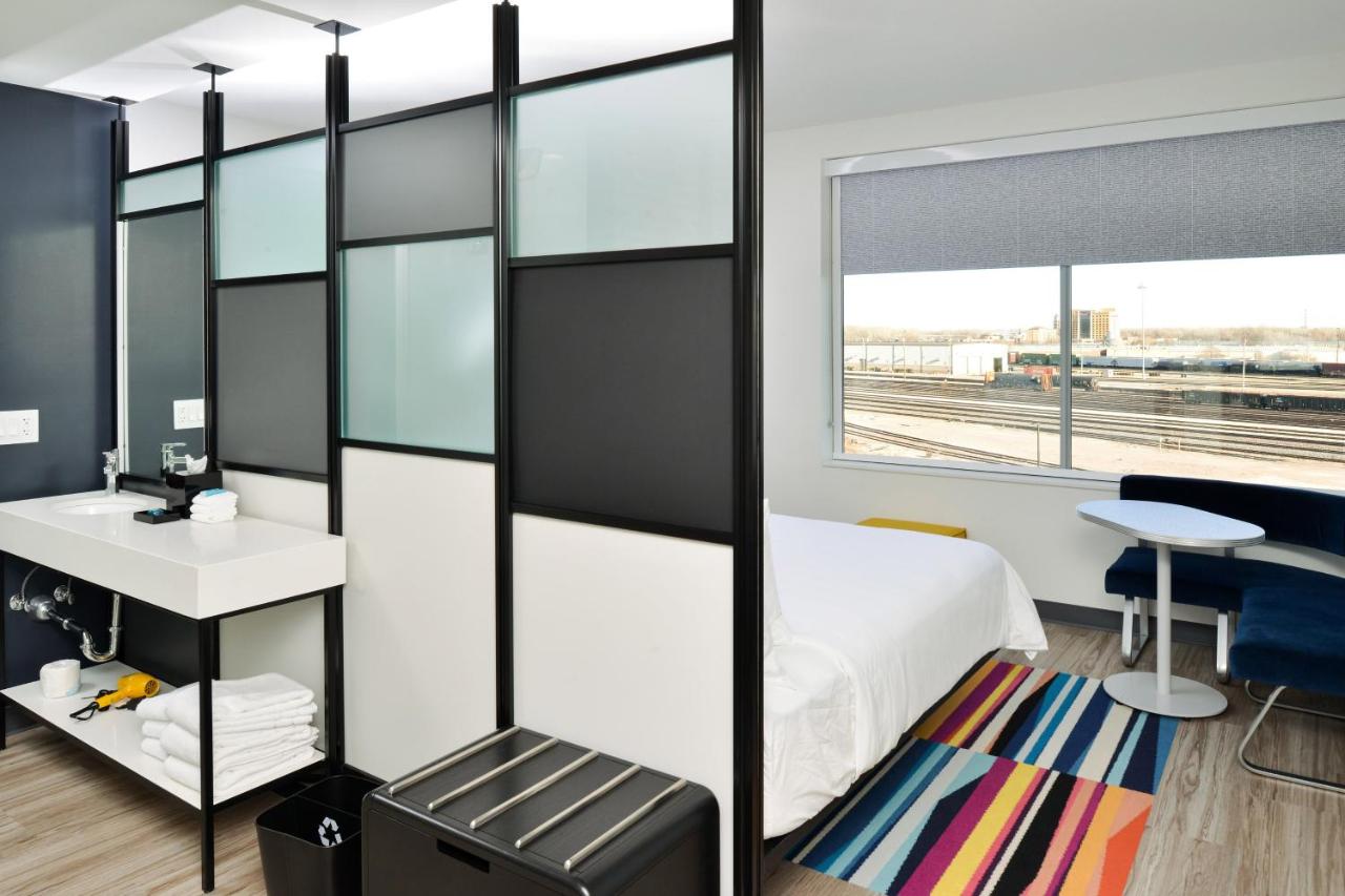 | Aloft North Kansas City
