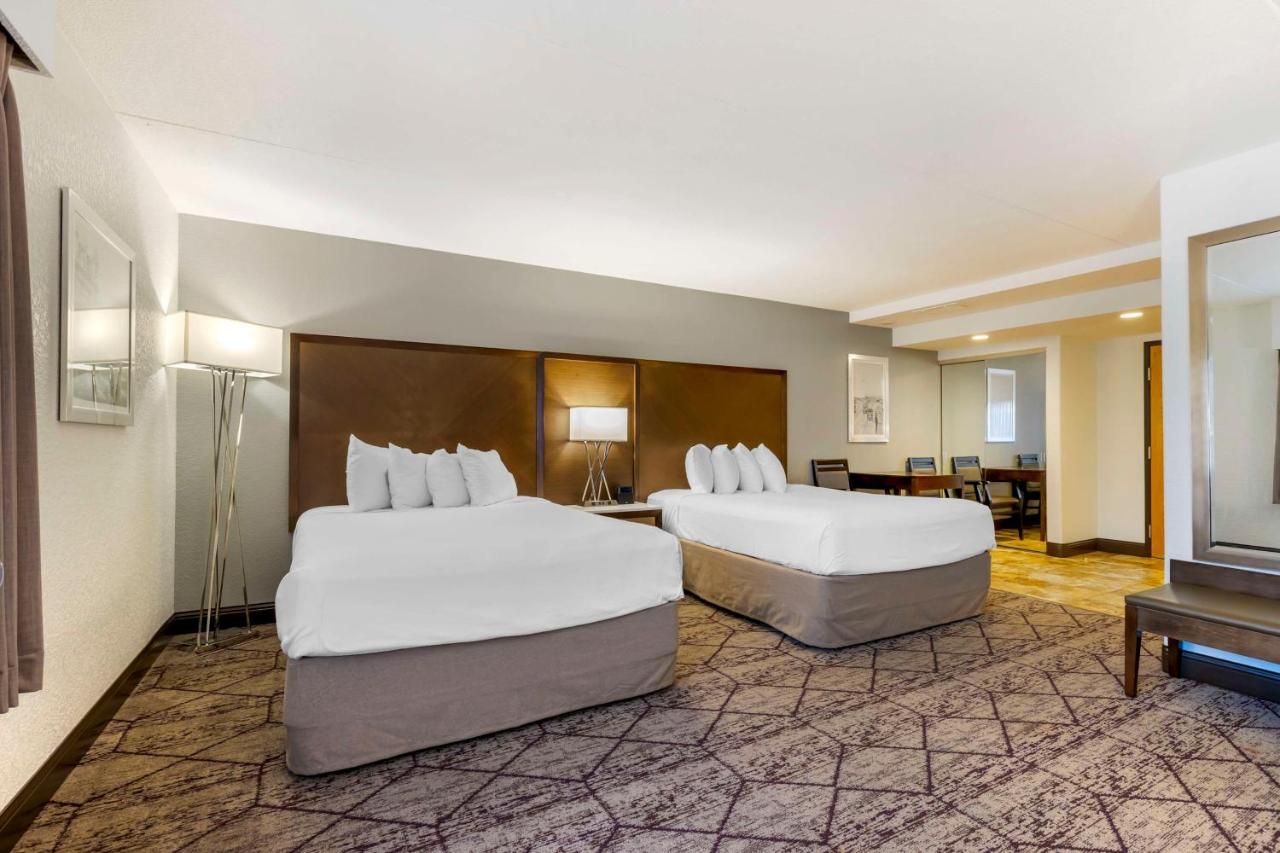 Queen Room with Two Queen Beds - Disability Access - Non Smoking at Best Western Plus Longbranch Hotel & Convention Center
