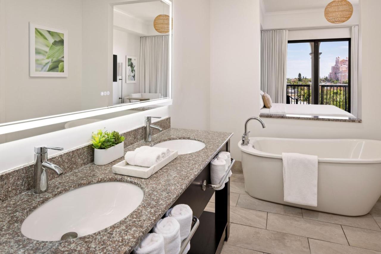 | The Hotel Zamora
