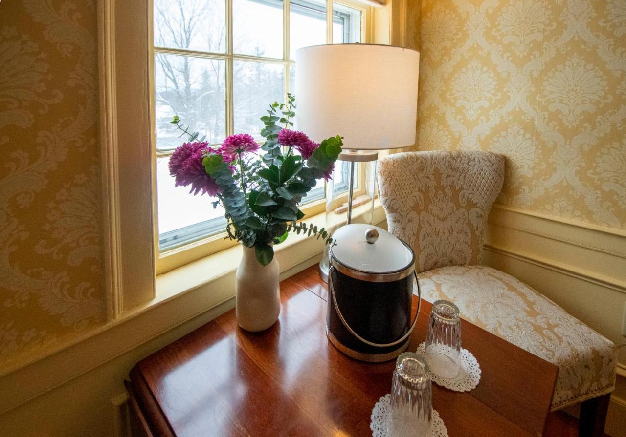 | Swift House Inn