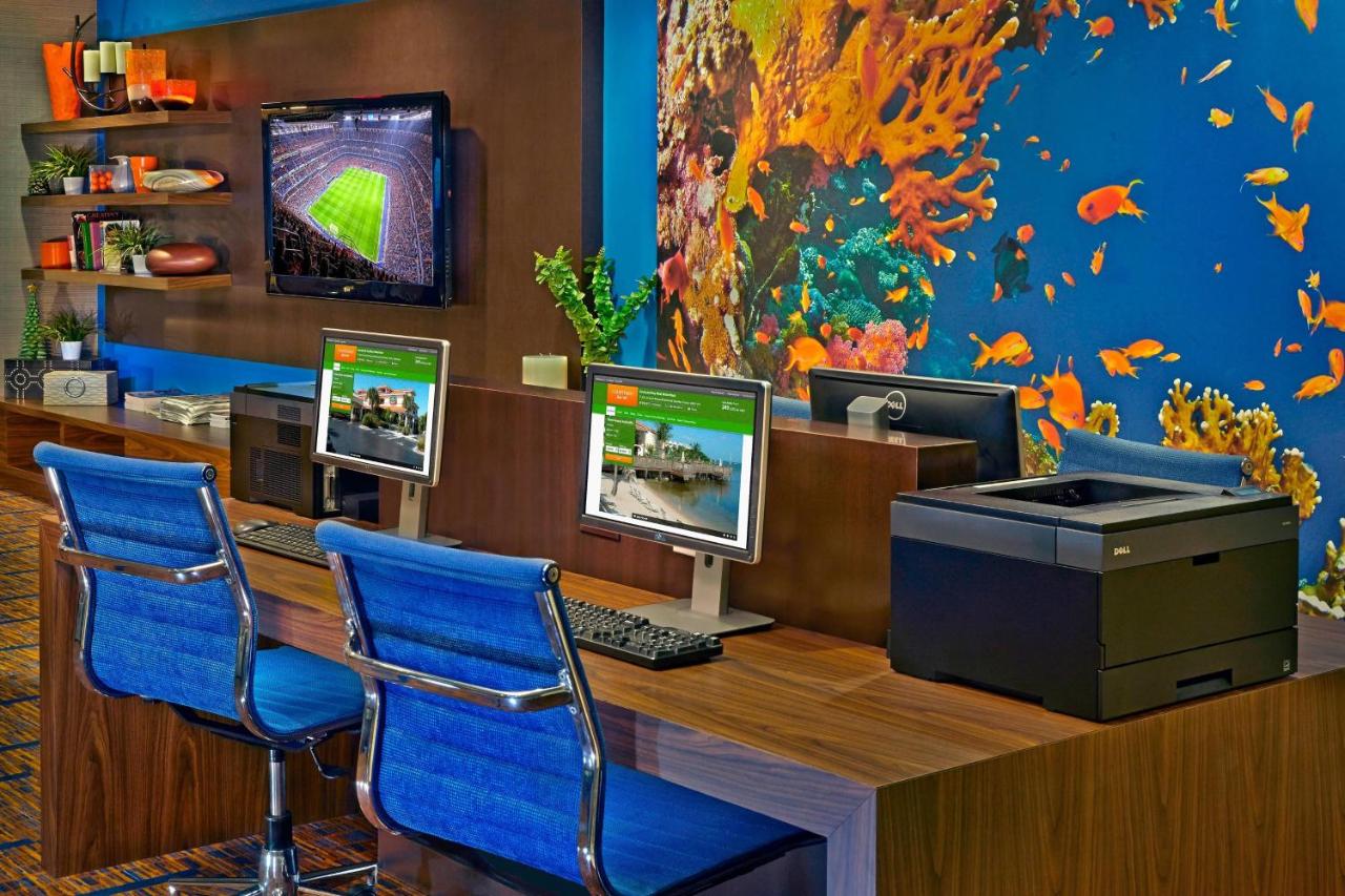 | Courtyard by Marriott Key West Waterfront