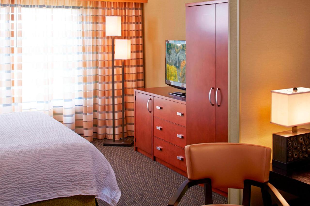  | Courtyard by Marriott Ithaca Airport/University