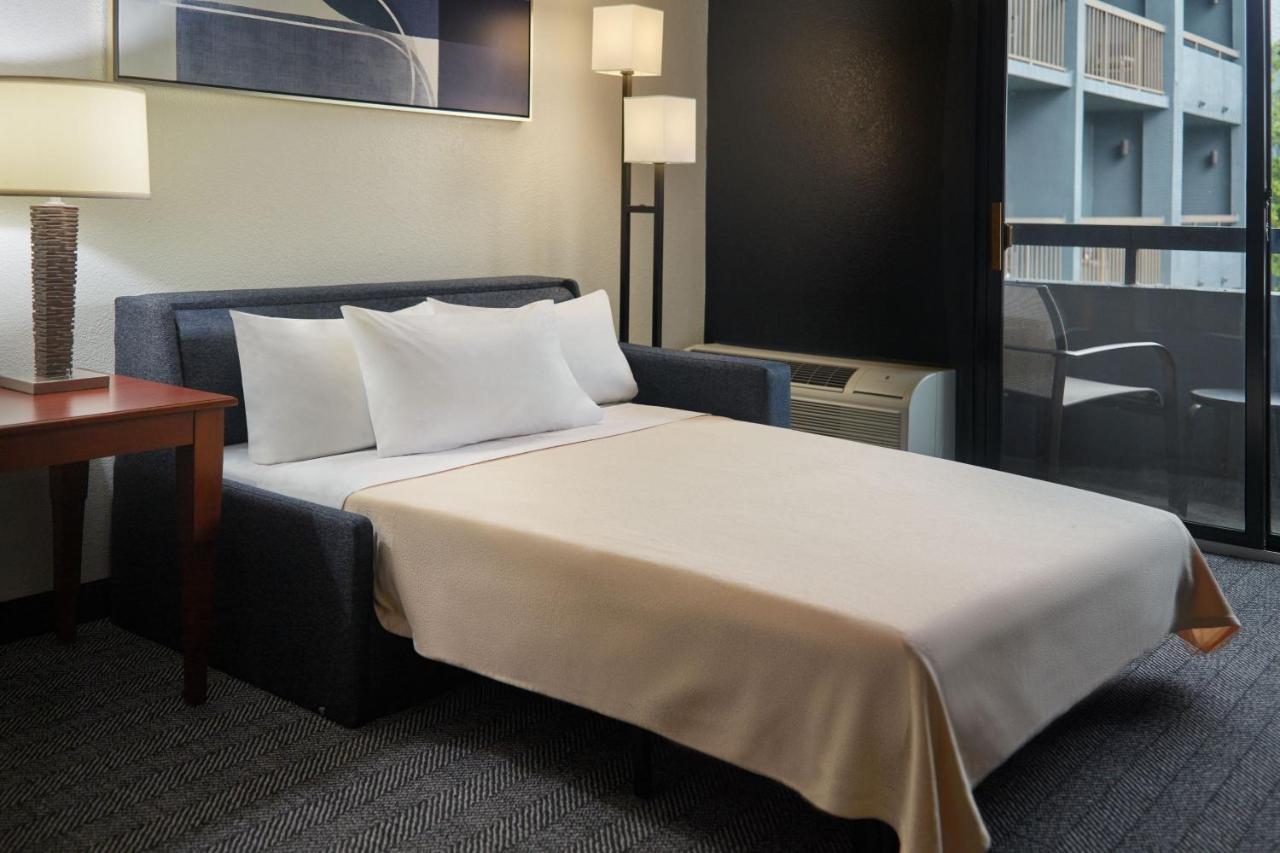 Suite with Two Double Beds and Sofa Bed at Courtyard by Marriott Nashville Brentwood