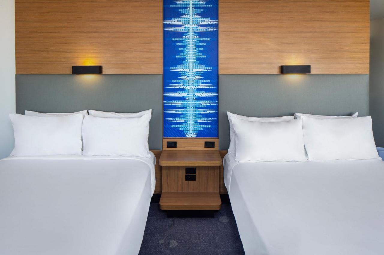 Standard Queen Room with Two Queen Beds at Aloft by Marriott Tempe