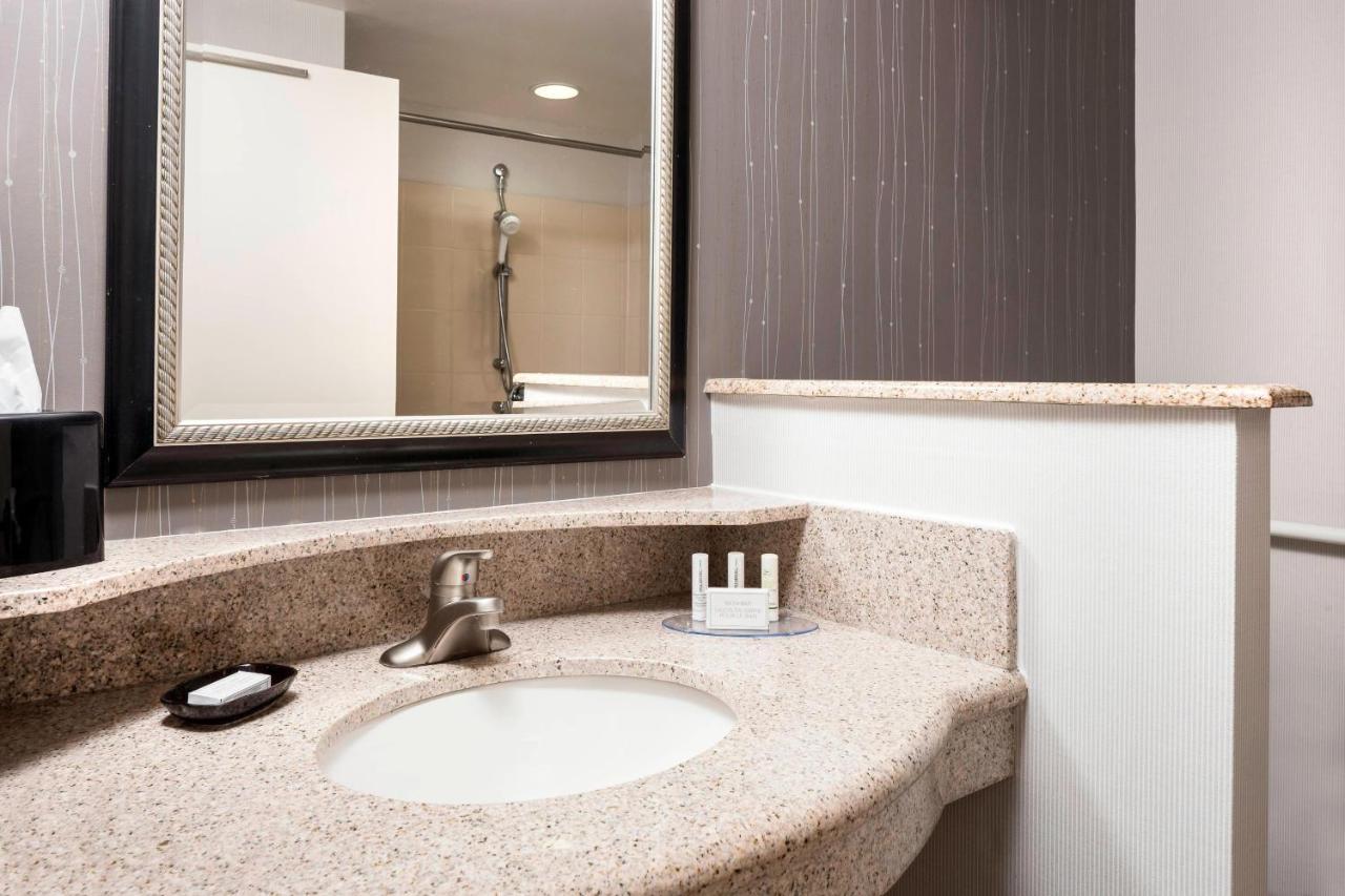  | Courtyard by Marriott Columbia