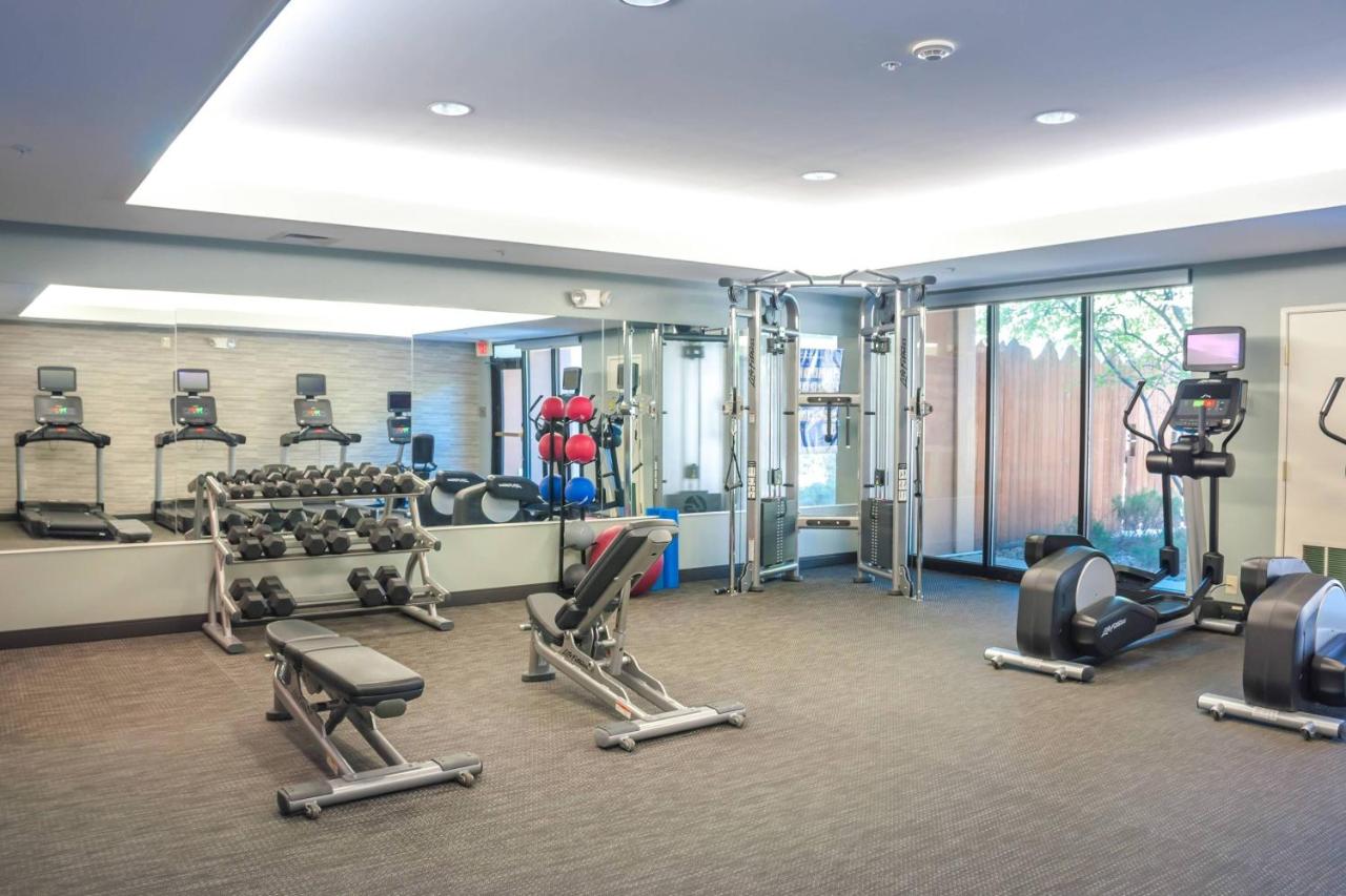 | Courtyard by Marriott Colorado Springs South