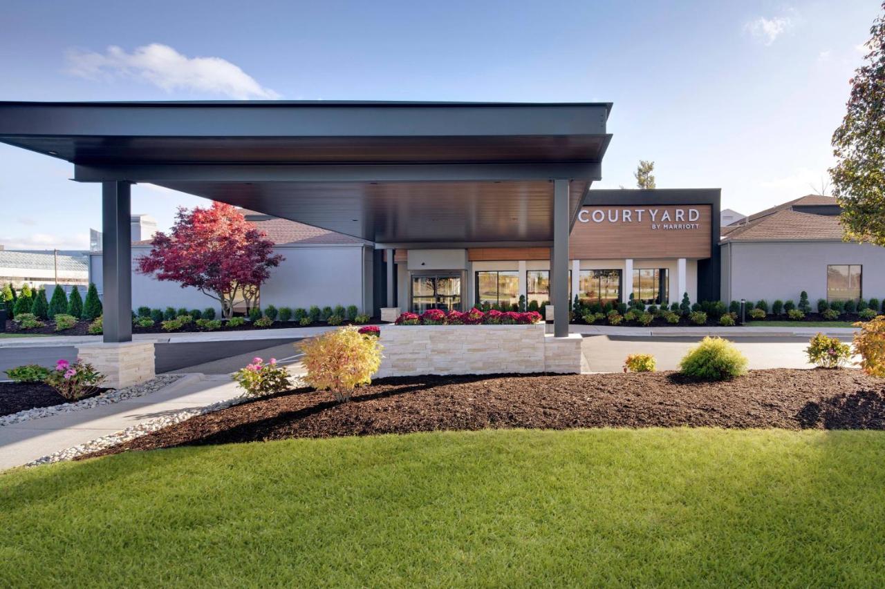 | Courtyard by Marriott Southfield