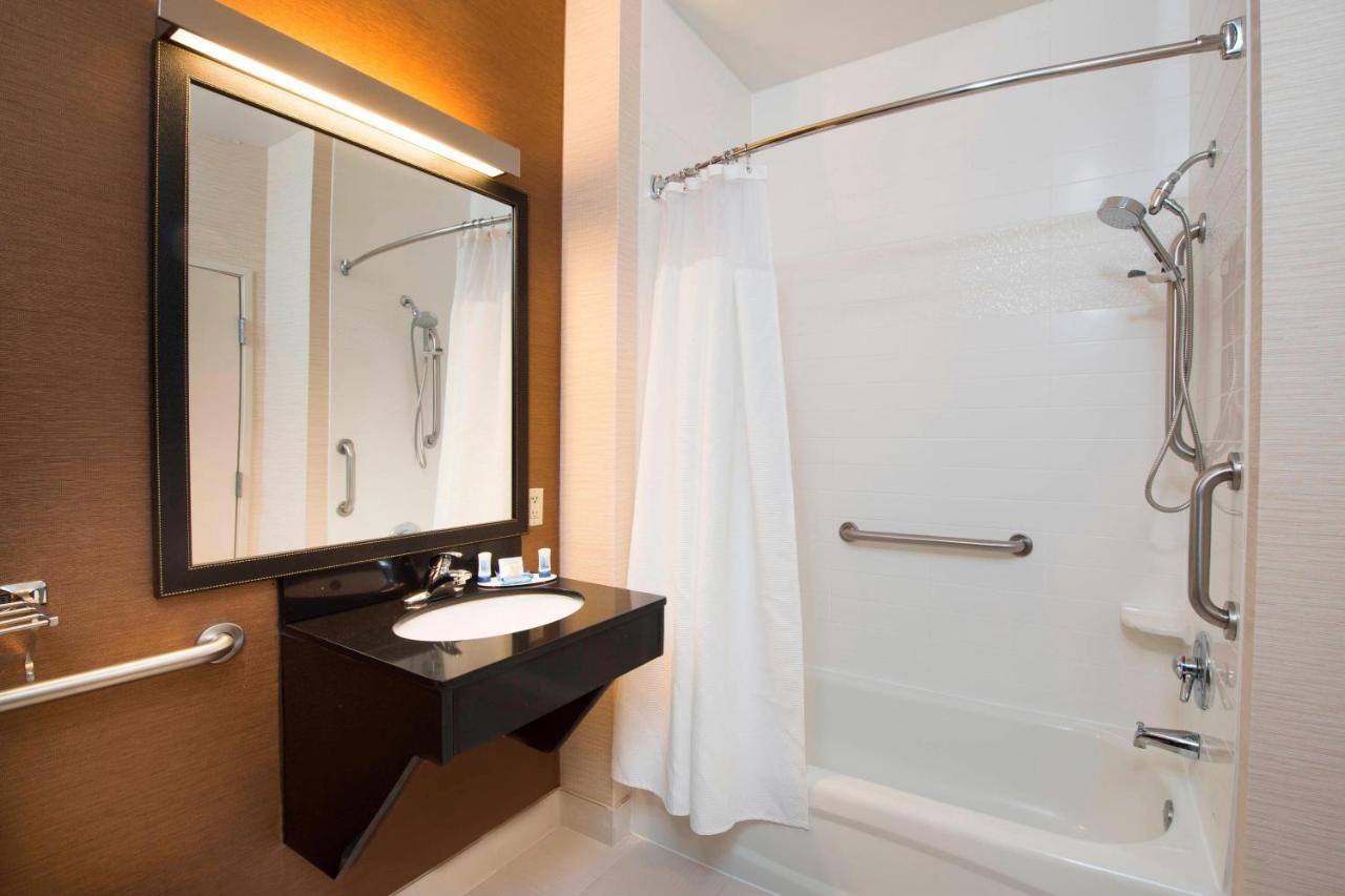 | Fairfield Inn Huntsville