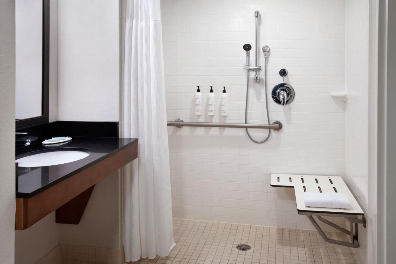 | Fairfield by Marriott Wallingford Meriden