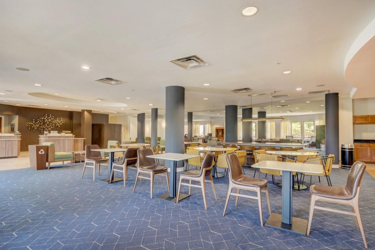 | Courtyard Cincinnati North at Union Centre