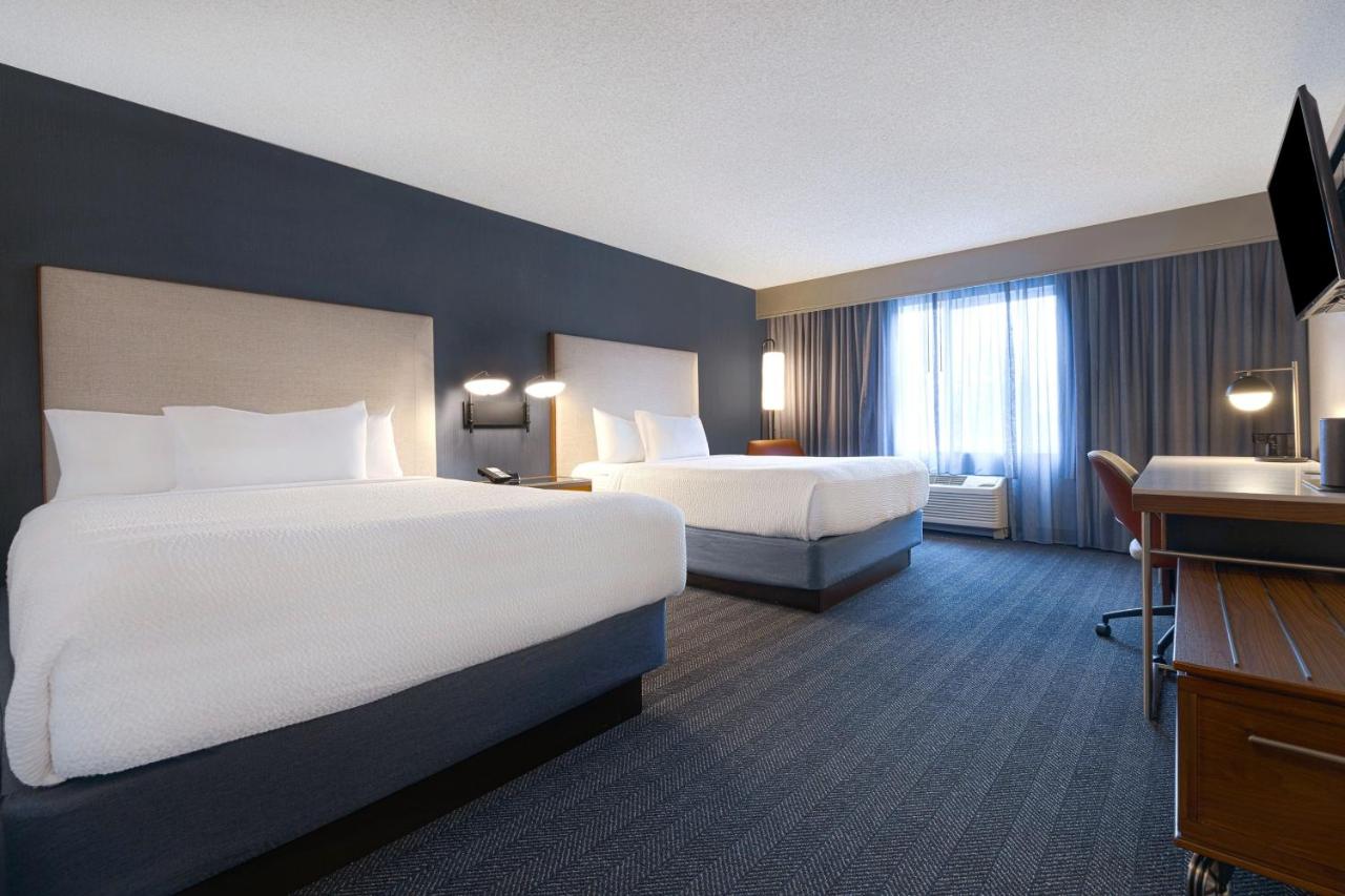| Courtyard by Marriott Portland Southeast/Clackamas