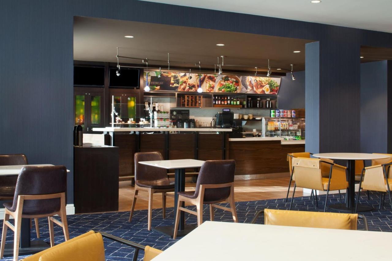  | Courtyard by Marriott Newark Silicon Valley